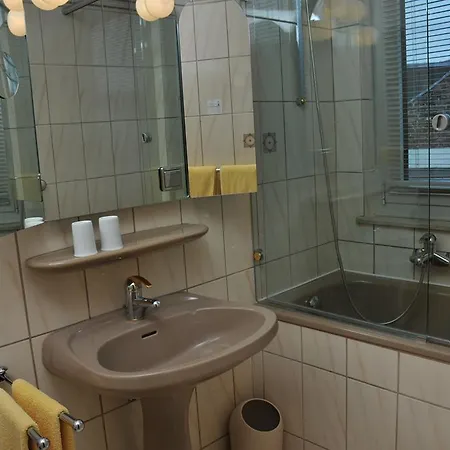 Benelux Szálloda