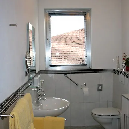 Benelux 3* Aachen