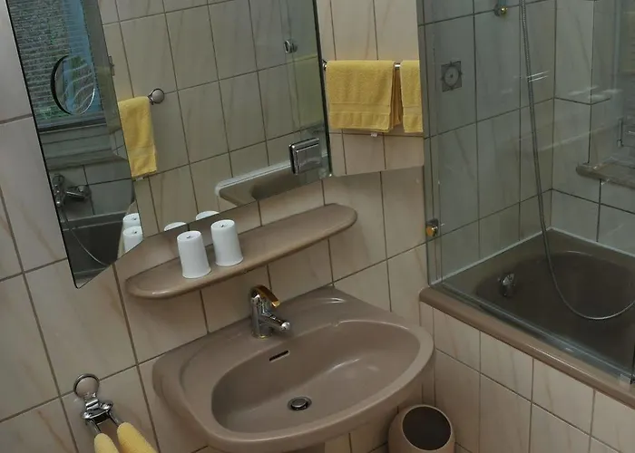 Benelux 3* Aquisgrana